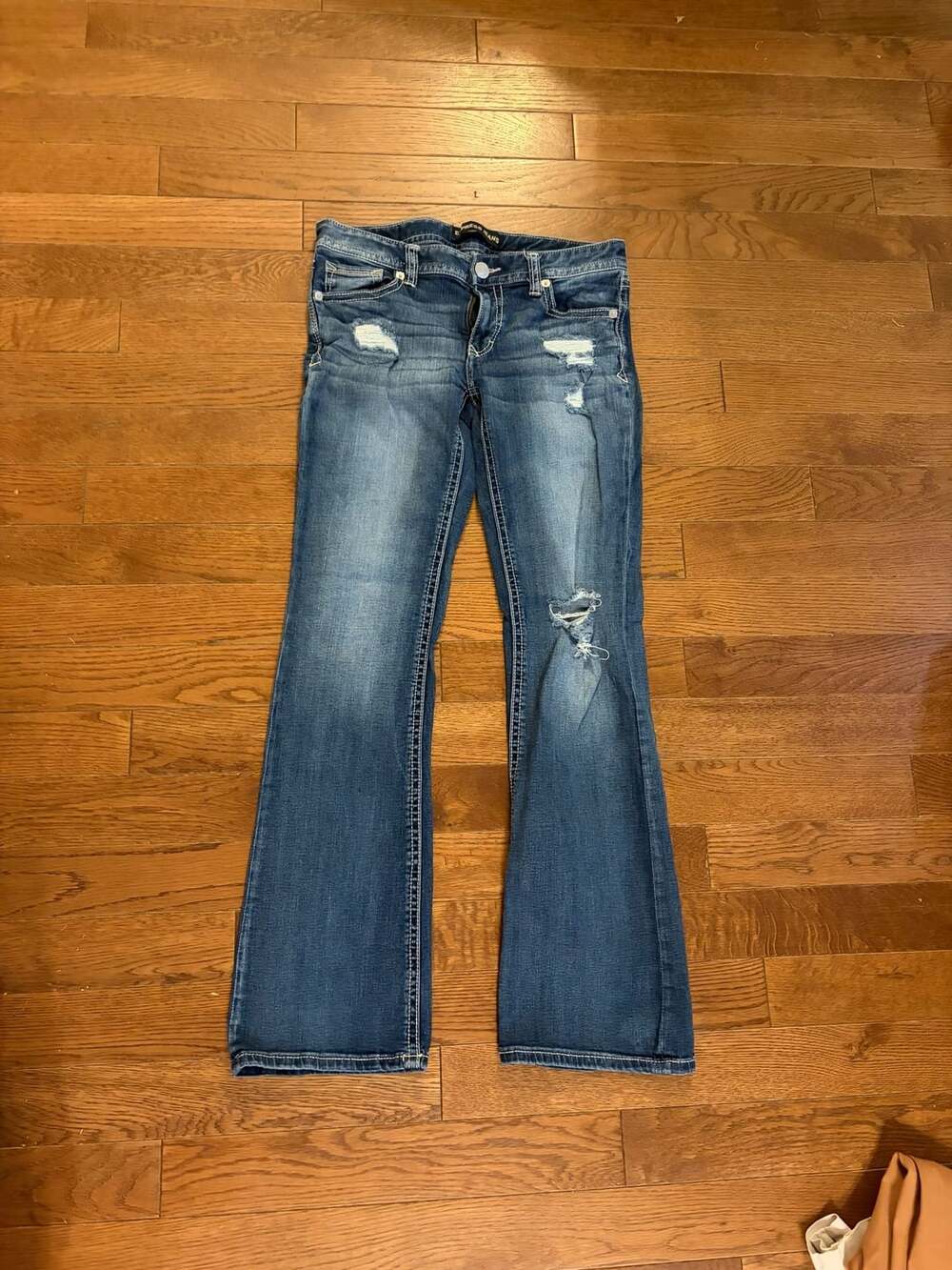 Express Jeans Size 10L Bootcut Distressed Blue Denim Flare